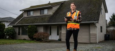 female-roofer-inspection-victoria-418310_0330